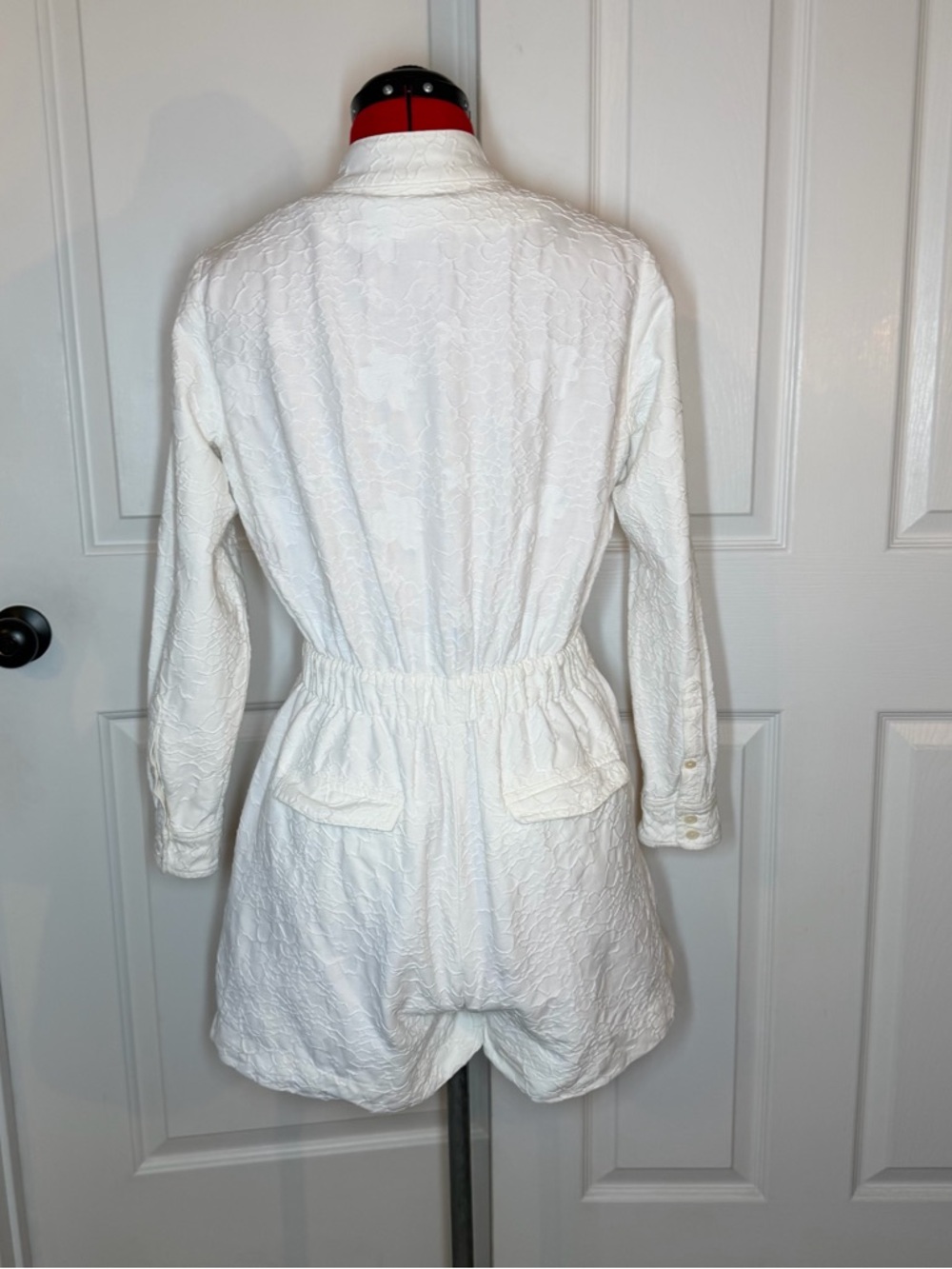 J Crew Embroidered Floral Long Sleeve Tie Waist Cream Utility Romper Women Sz 6 - Picture 3 of 12